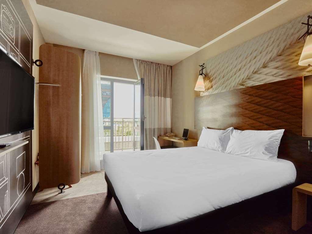 Готель Ibis Актобе Номер фото